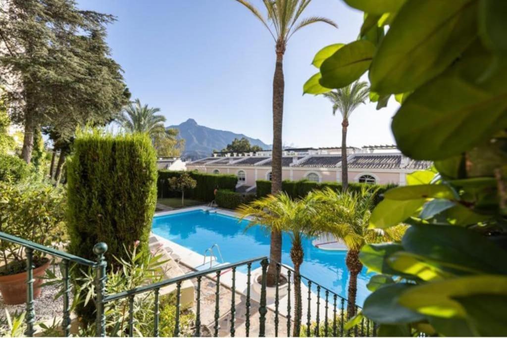 Apartamento Aloha Gardens In Puerto Banus Marbella Exterior foto